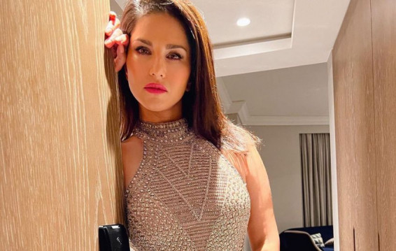 Sunny Leone warns fans against fake event using her name in Thailand