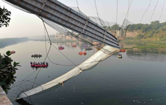 Morbi Bridge Collapse: Disturbing Video shows dreadful tragedy