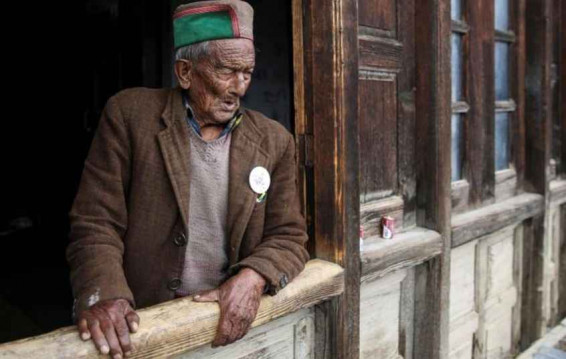 India’s first voter passes away in Himachal Pradesh at 106, condolences pour in