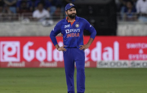 T20 World Cup 2022: Rohit Sharma resumes training after injury concerns ahead of semis