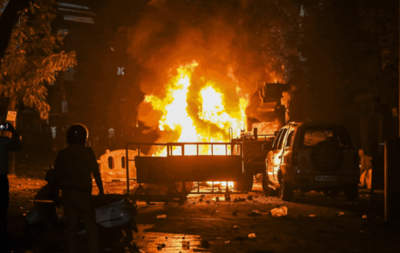 NMC Demolishes Unauthorized Structure of Fahim Khan, Key Accused in Nagpur Violence