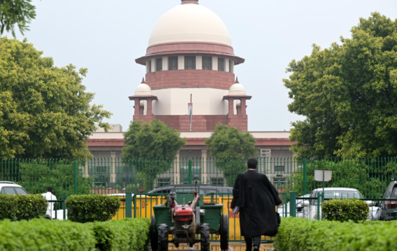 CJI to Decide on Listing Petitions Challenging Waqf Law Amendments