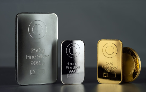 Gold Price Today: Gold Become Expensive, With Silver Become Cheaper