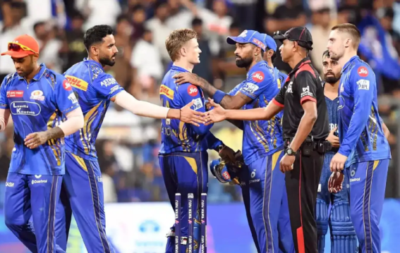 Mumbai Indians Secure IPL 2025 Playoff Spot with Dominant Win Over Delhi Capitals