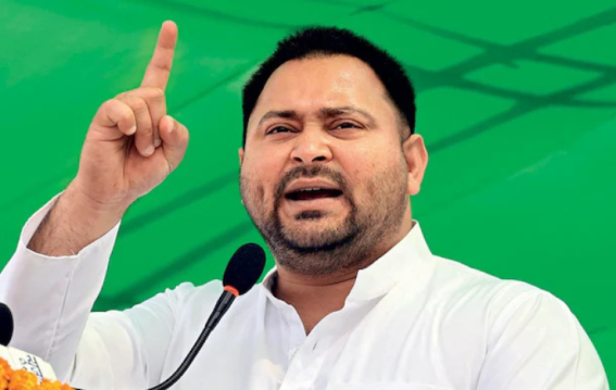 Tejashwi Yadav Narrowly Escapes Convoy Crash in Vaishali,