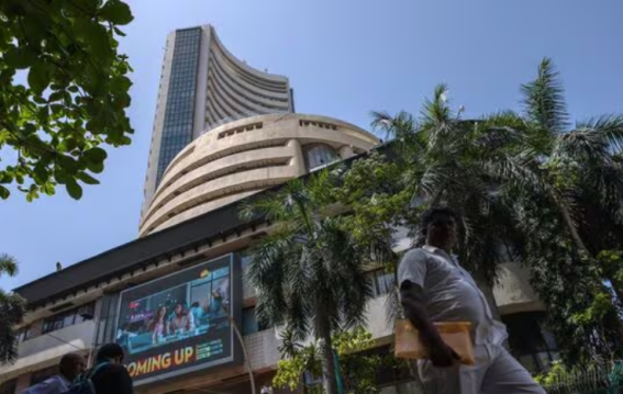 Indian Equities Dip on Tariff Fears