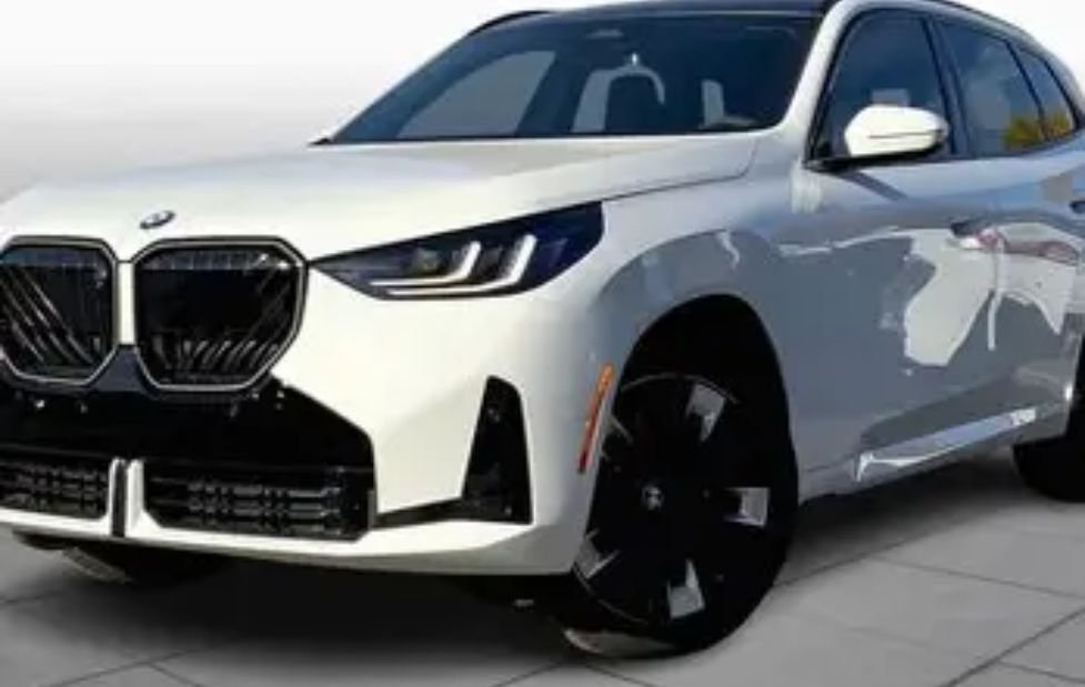 BMW X3 30 xDrive M Sport Pro Launched at ₹74.50 Lakh