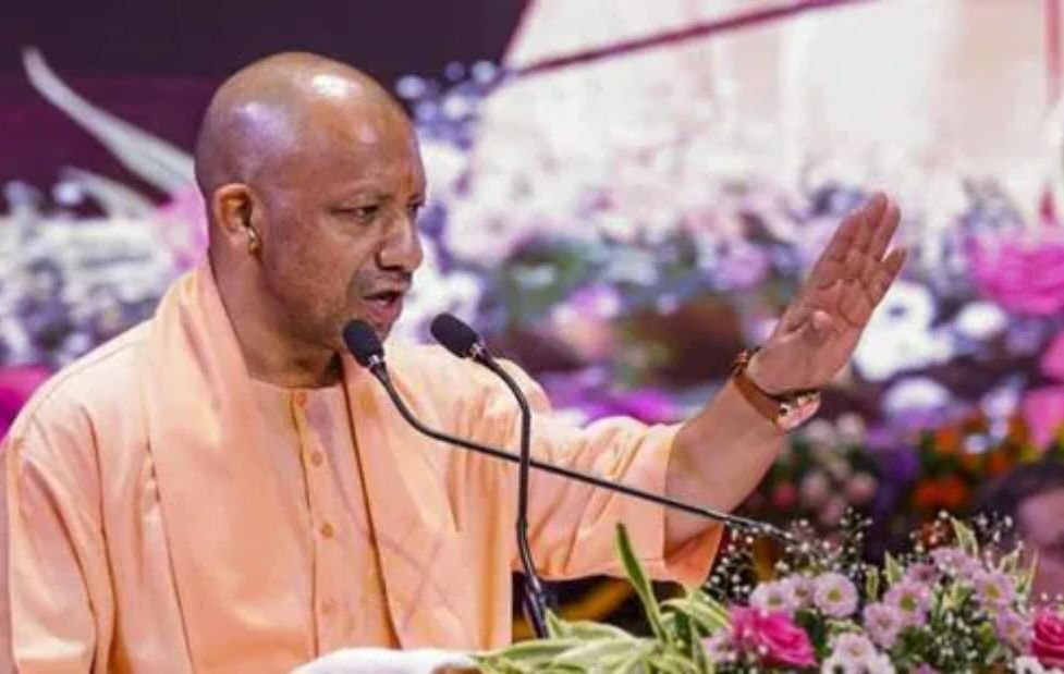 Yogi Hails Modi AI Vision Shares Uttar Pradesh Efforts