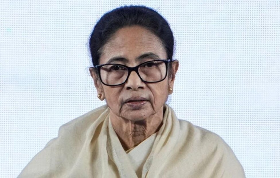 Mamata Banerjee Takes SIR Row to Supreme Court Today