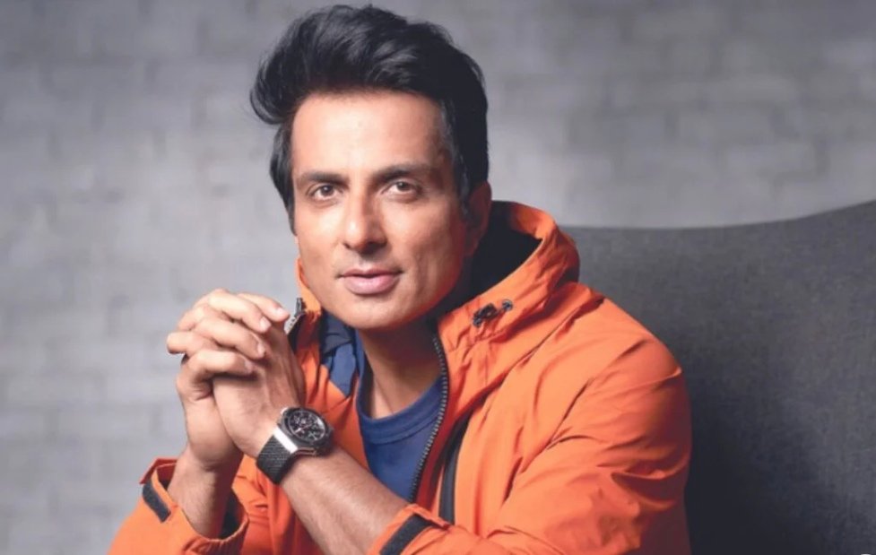 Sonu Sood Raises Concern Over Online Gaming Risks After Ghaziabad Tragedy
