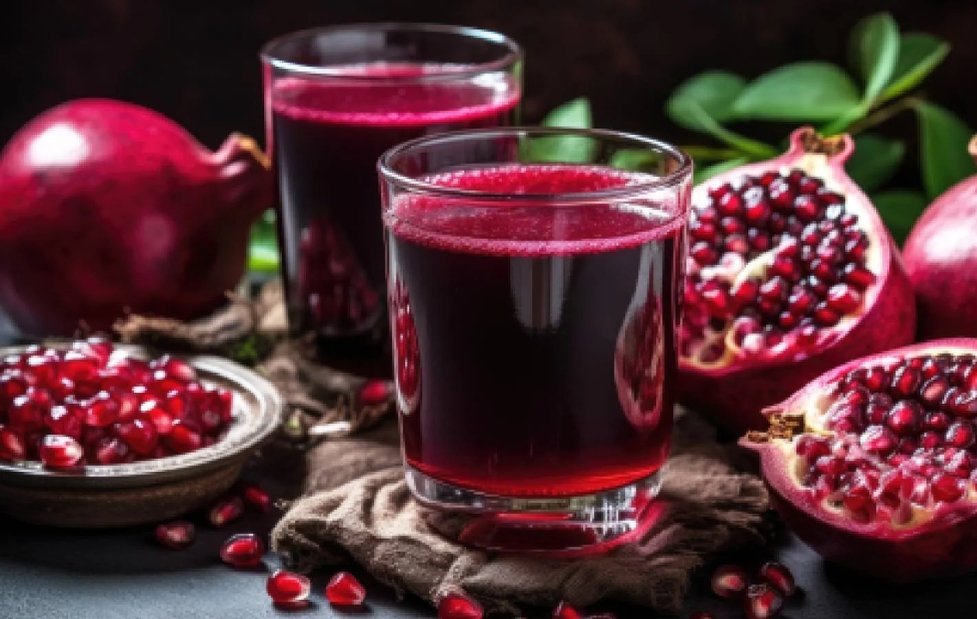 Is Pomegranate Juice a “Magic Cure” for Artery Blockages? Science Reveals the Facts