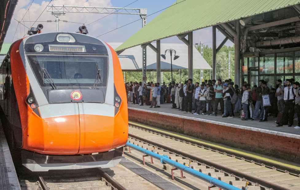 Srinagar Jammu Vande Bharat Train Launch Delayed