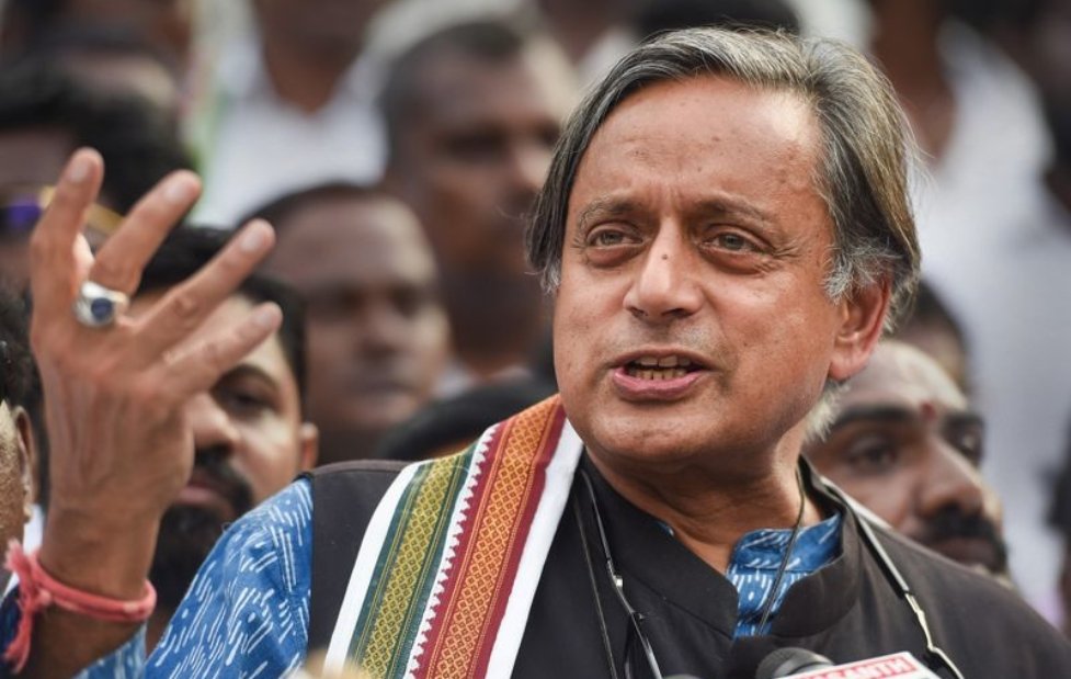 Tharoor Skips Strategy Meet After Perceived Snub From Gandhi