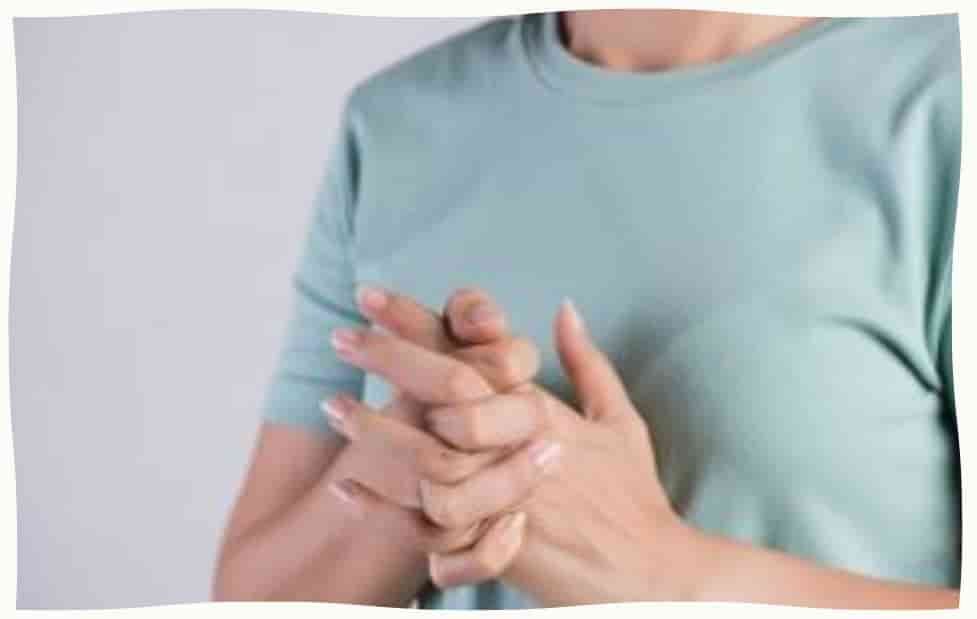 Cracking Joints Five Surprising Causes You Should Know