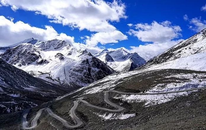 BRO Successfully Connects Strategic Nimmu-Padam-Darcha Road in Ladakh