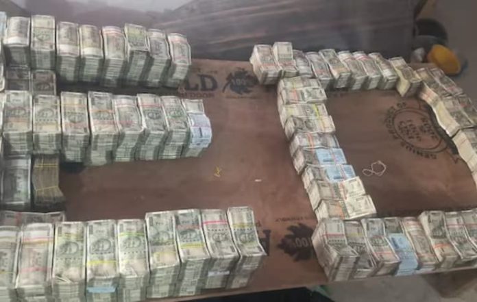 ED Seizes Rs 20 Crore Cash in Raids Linked to Jharkhand Minister's Aide